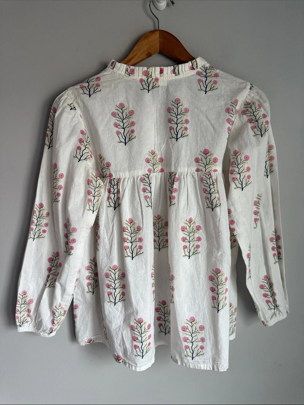 NEW Joshi Karina Pink Floral Print Peasant Blouse Boho Long Sleeve Top XS